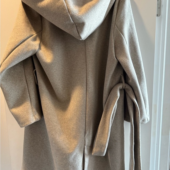 Zara - Women's Hooded Beige Coat - Picture 5 of 6